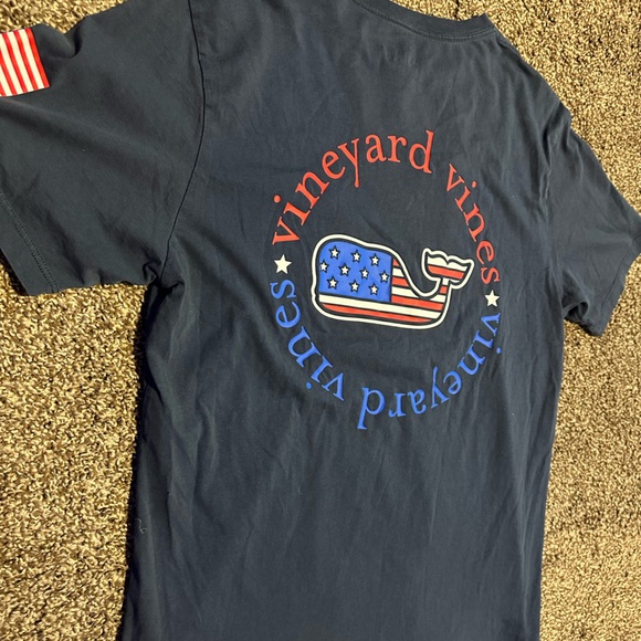 Vineyard Vines American Flag Logo Pocket T-Shirt Mens Small - Picture 4 of 5